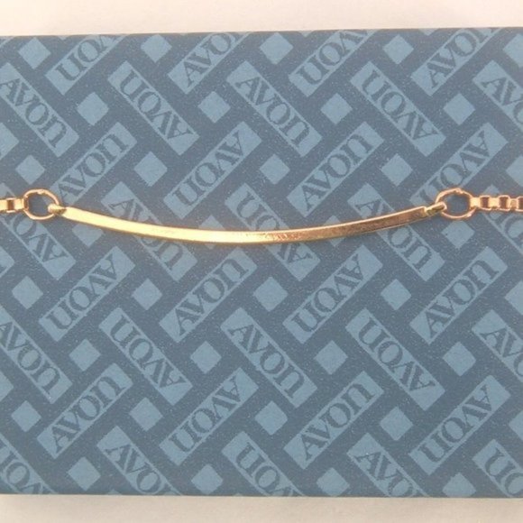 Vintage 1977 Avon Large Gold Tone Gilded Bar Chain Bracelet - Picture 2 of 9